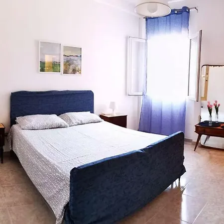 Doric Bay House *